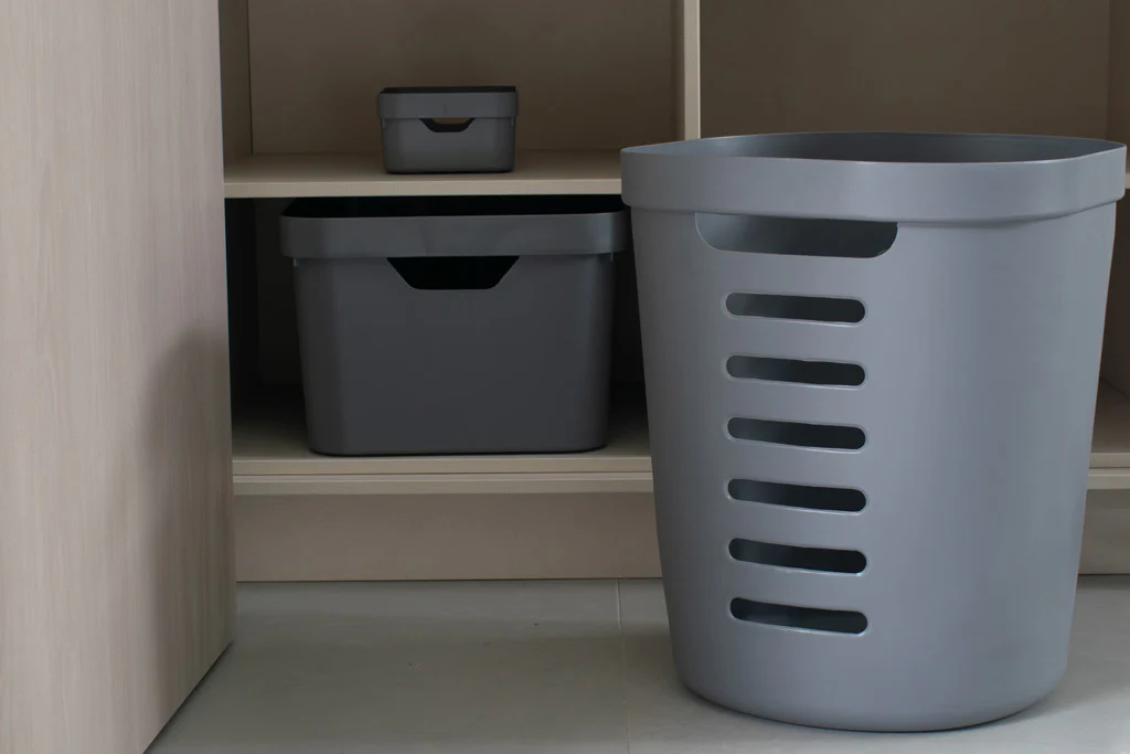 Cesta cube flex sin tapa color plomo 46 litros