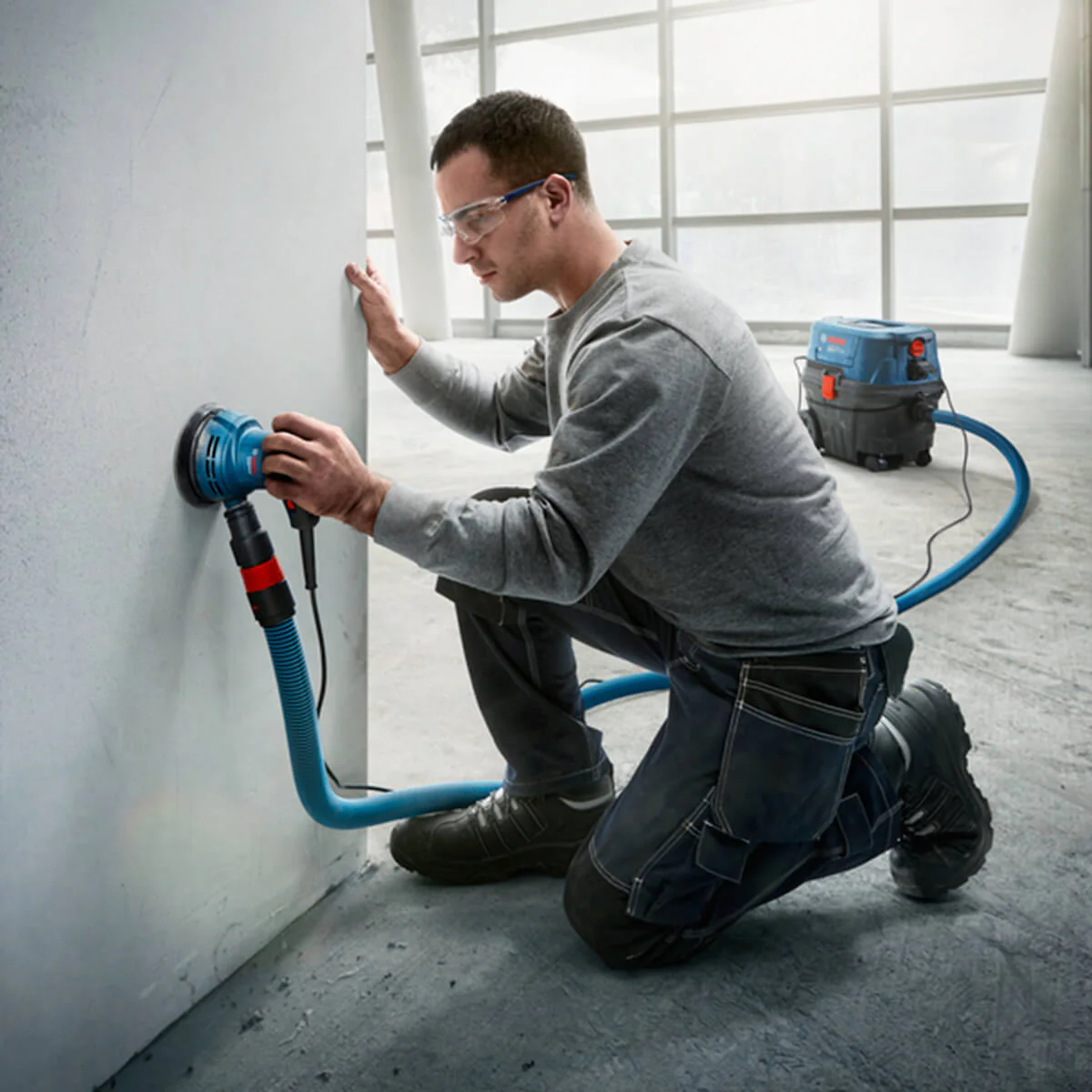 Lijadora roto-orbital 125 mm 280 W marca Bosch - Image 9