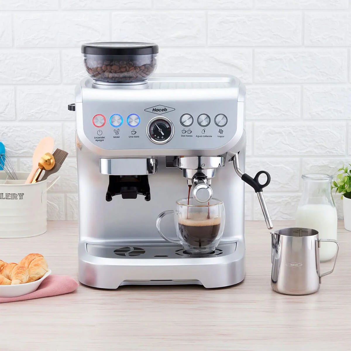 Máquina de café con molino integrado Inoxidable marca Haceb - Image 4