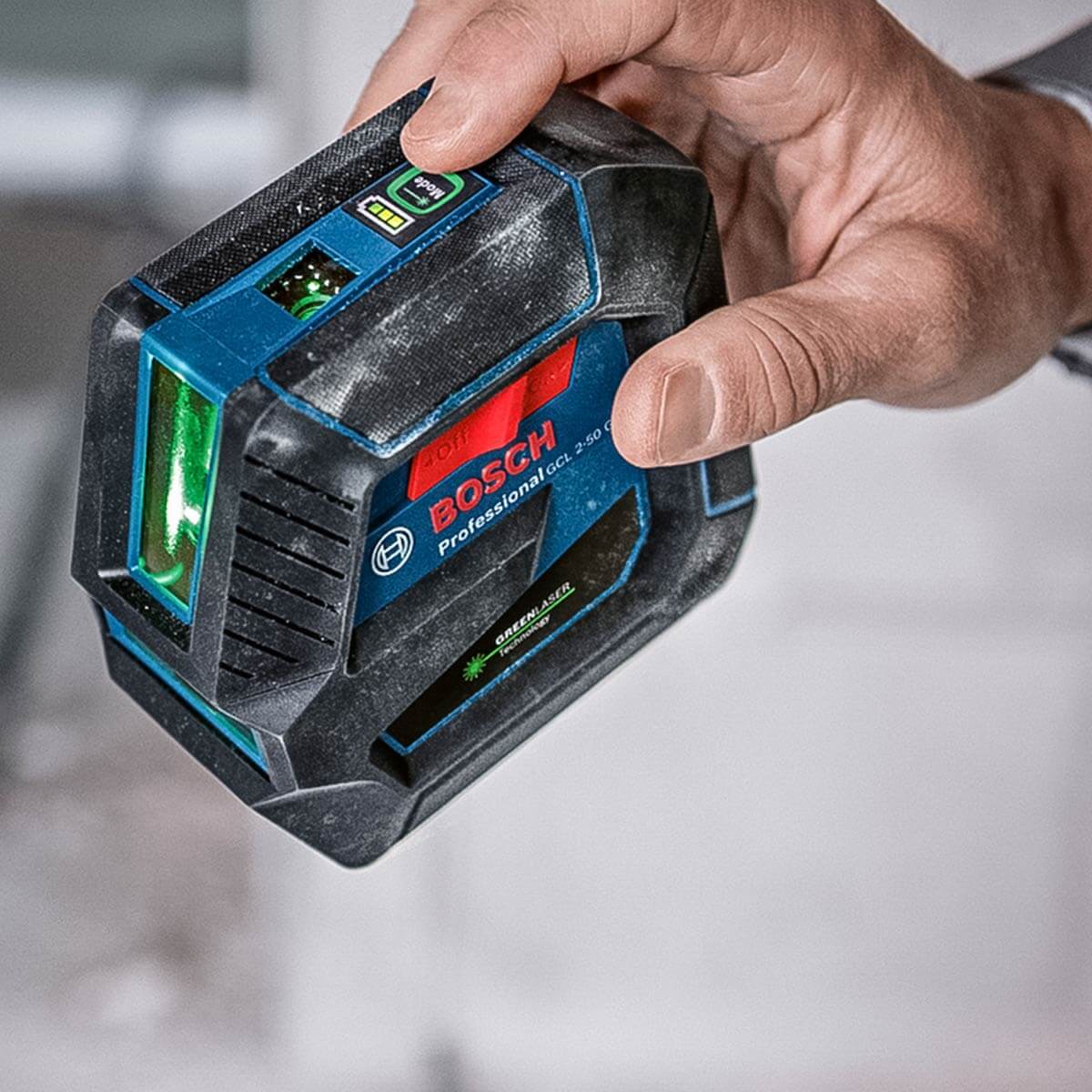 Nivel láser verde GCL 2-50 G marca Bosch - Image 14