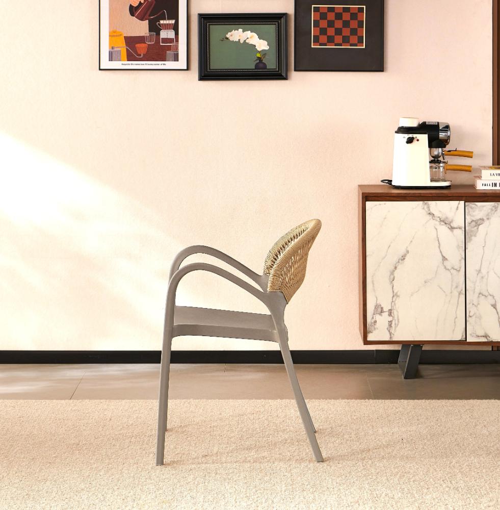 Silla Daytona, Taupe y Café Claro, Con Espaldar, Reposa Brazos y Diseño Minimalista - Image 4