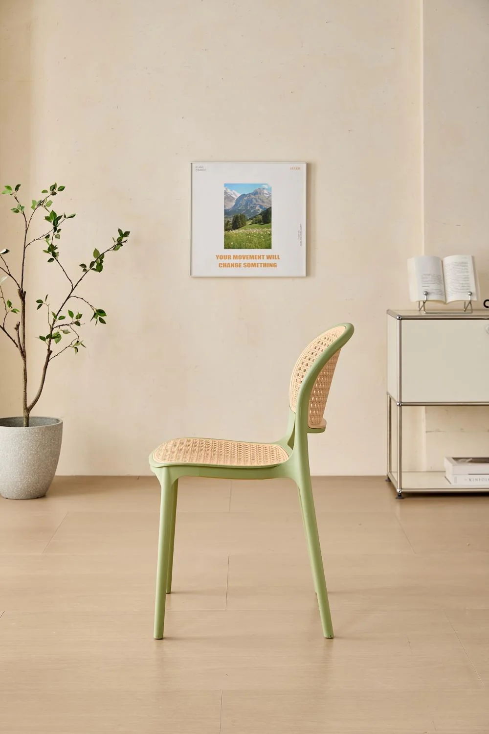 Silla Nest, Color Verde Olivo y Beige, Con espaldar y asiento en rejilla - Image 3